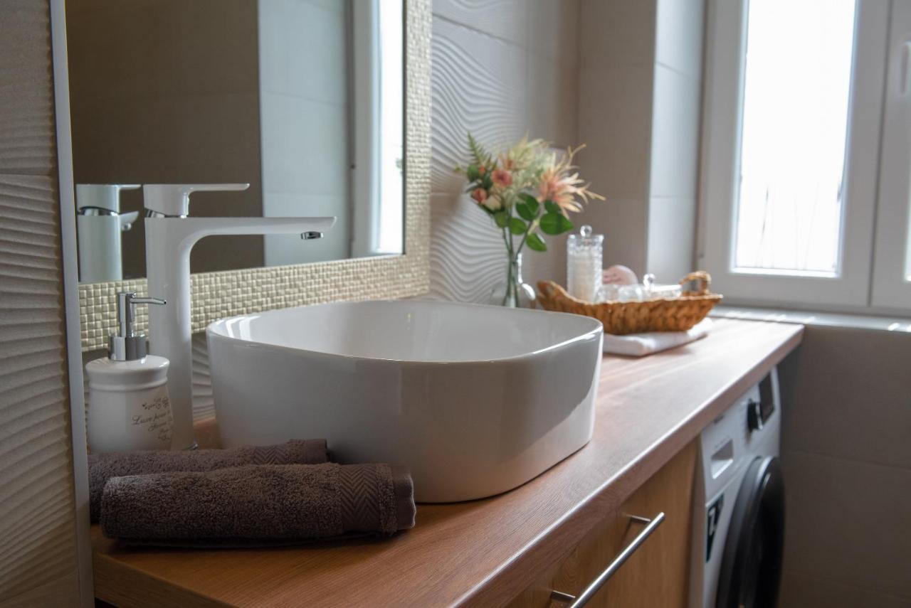 Apartment Linda - Zadar City Center Ngoại thất bức ảnh